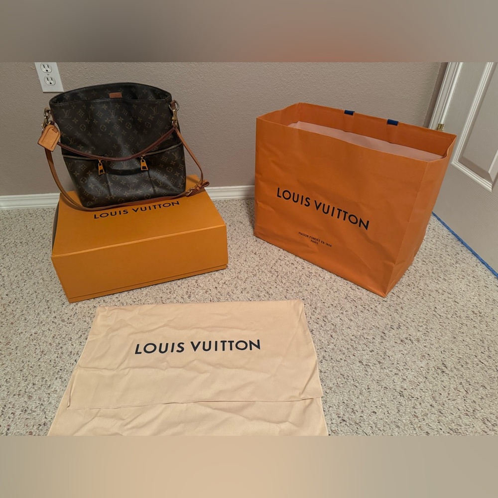 Louis Vuitton Monogram Melie